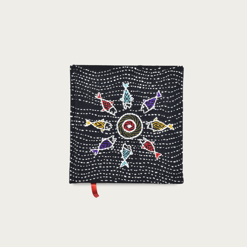 Nakshi Notebook Fish Cicle Black (Medium)