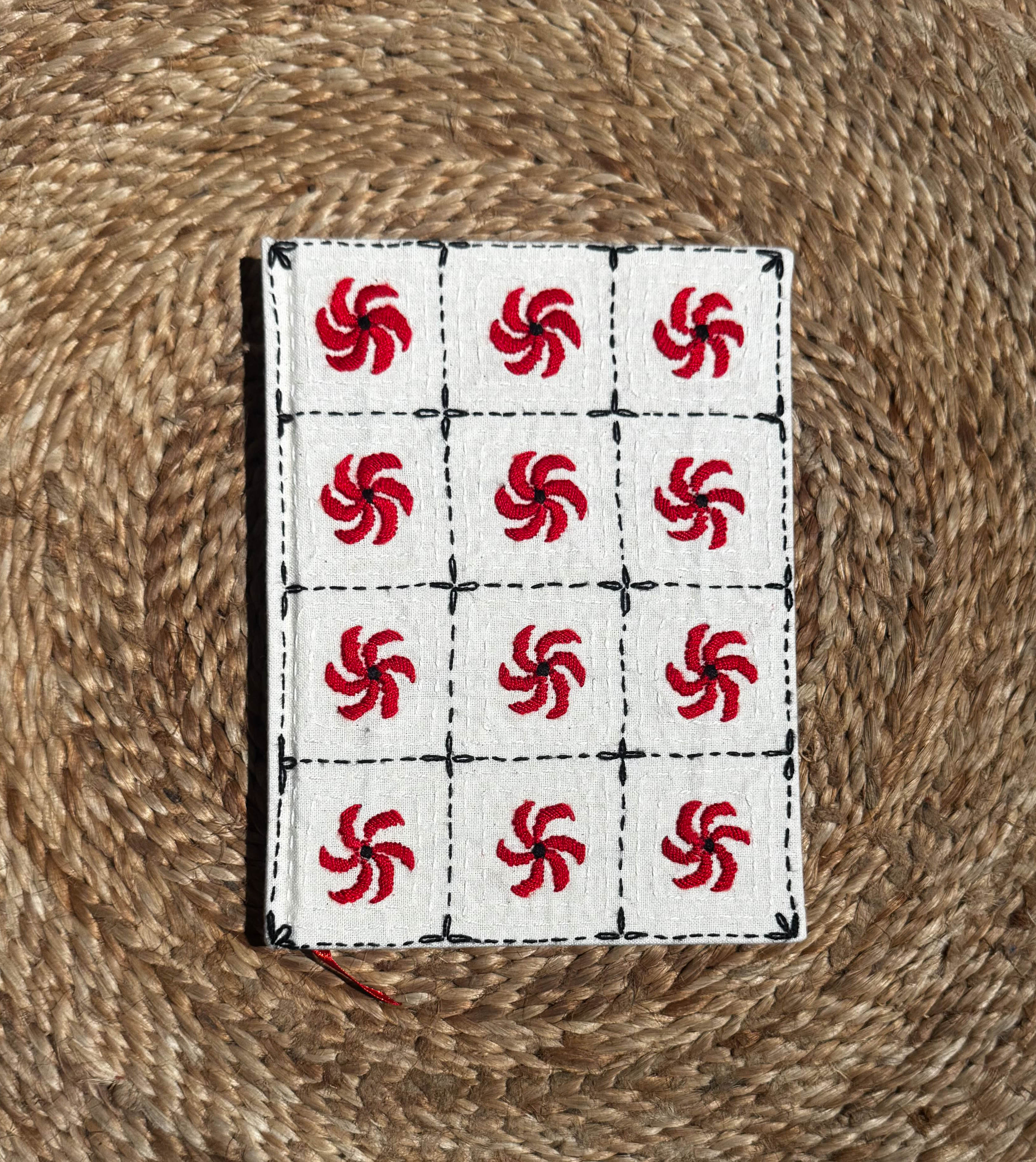 Nakshi Notebook Chorki White (Regular)